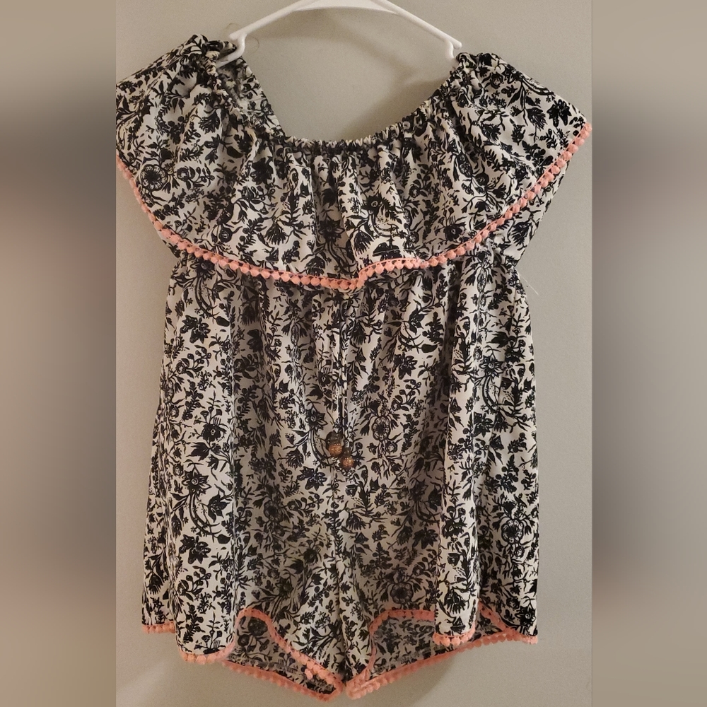 REWIND Black & White Romper w/ Draw String & Tiny Pink Ball Trim/Accents! SUPER